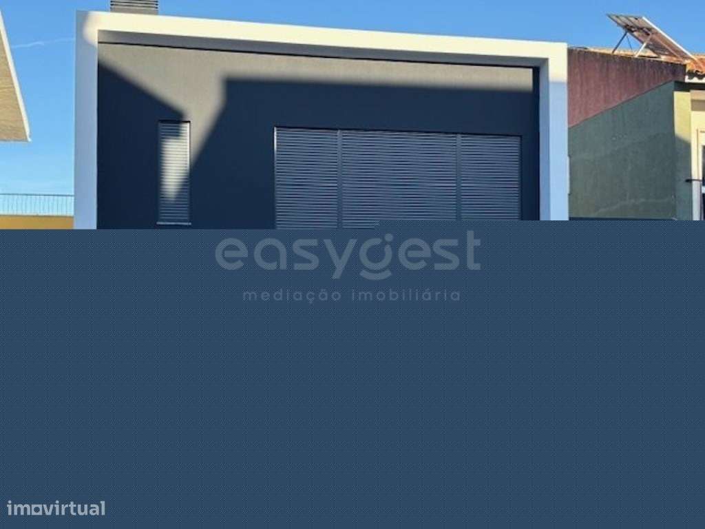 Moradia T9 isolada com piscina e barbecue - Loures - Grande imagem: 4/15