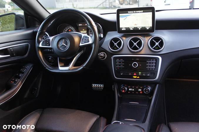 Mercedes-Benz CLA 200 (CDI) d 4-Matic AMG Line - 19