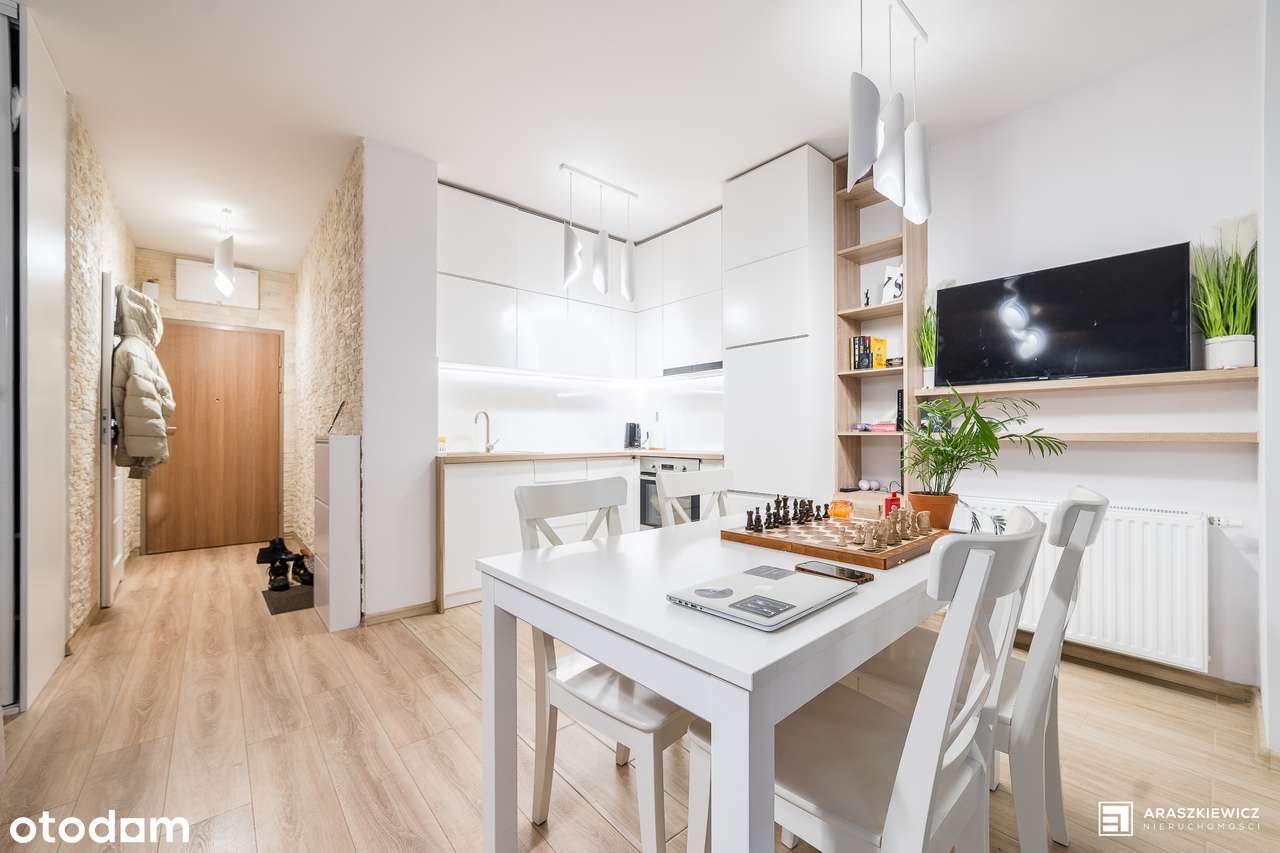 NOWOCZESNA, jasna kawalerka z loggią przy ul. Studziennej 7 w Poznaniu - Pełny obrazek: 2/20