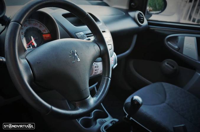 Peugeot 107 1.0 Black&Silver - 9