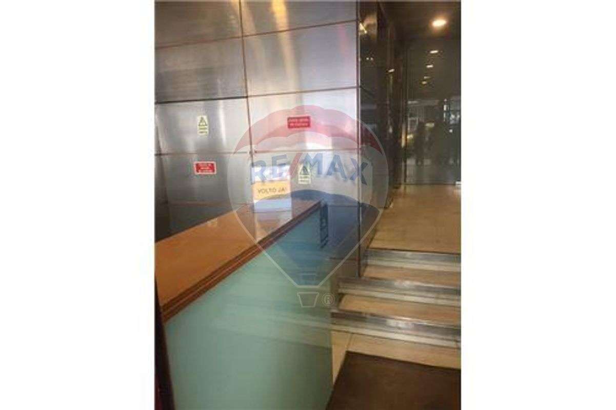 Escritório com Logradouro no centro de Lisboa - Grande imagem: 2/14