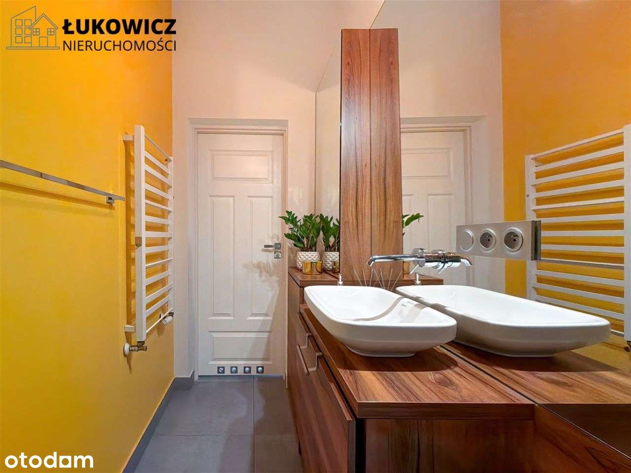 2-pokojowe mieszkanie w bielskiej kamienicy!-16