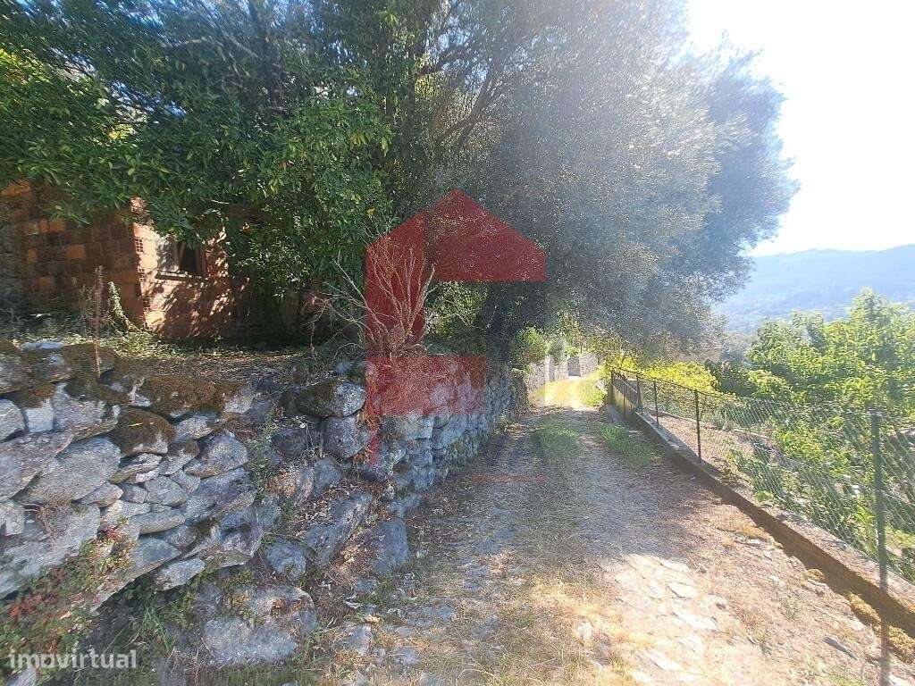 Moradia para restauro-12