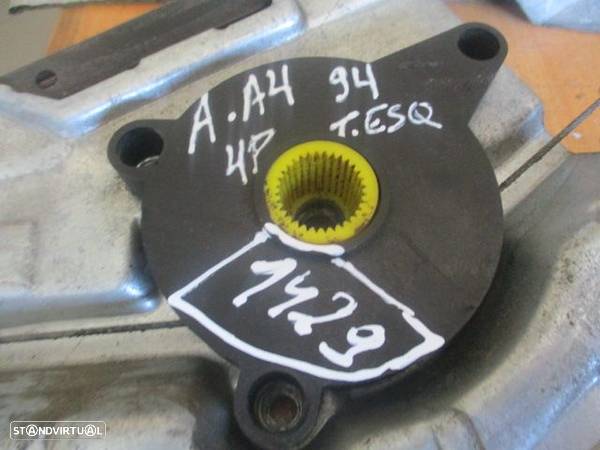 Elevador Sem Motor 8D0839399 AUDI A4 1994 4P TE - 2