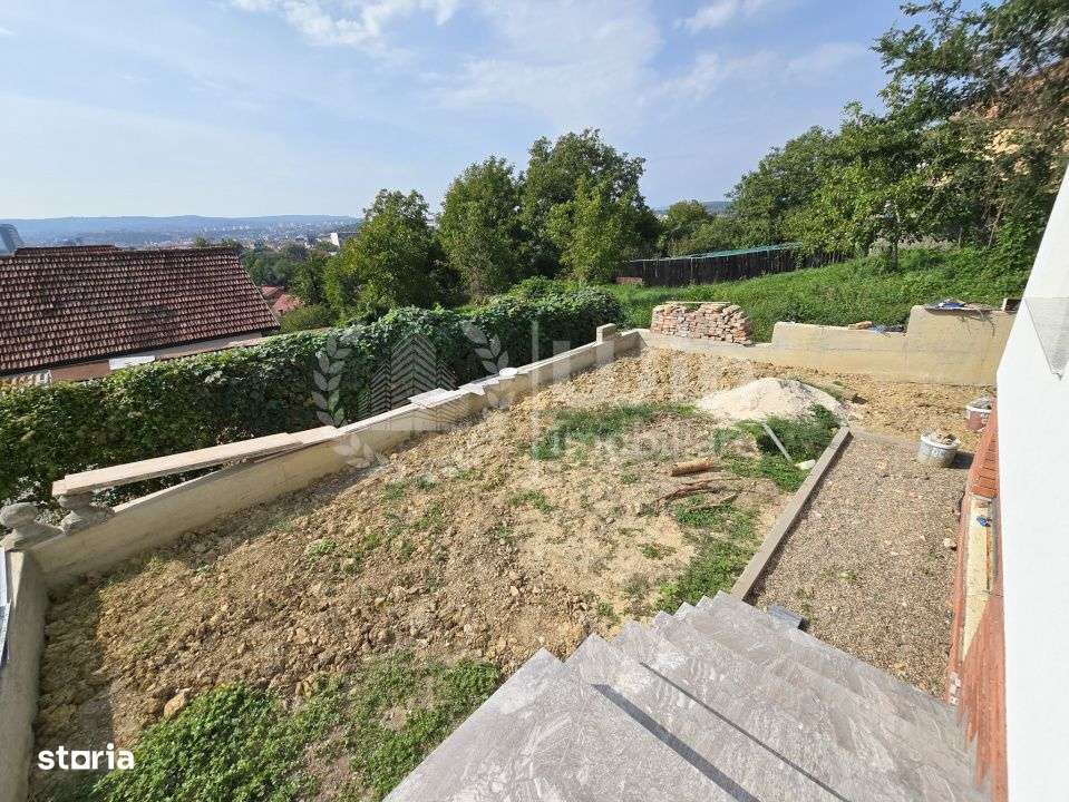 Casa tip duplex | 169mp utili | 244mp teren | Dambul Rotund | Vrancea - Imagine principală: 2/13