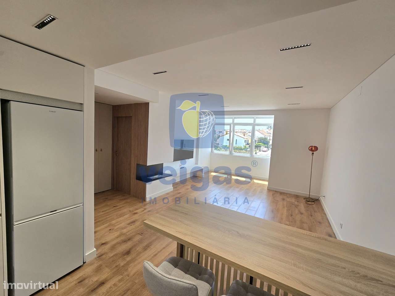 Apartamento renovado com 1 quarto em Charneca de Caparica-6