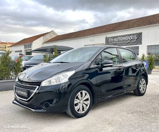 Peugeot 208 1.6 e-HDi Allure - 1