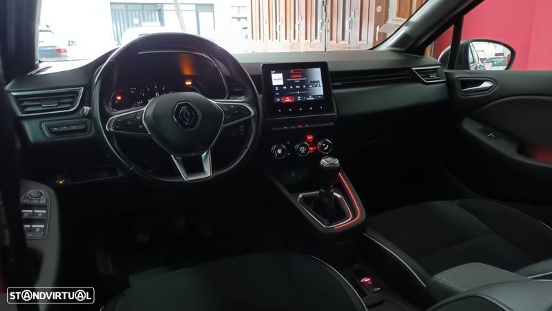 Renault Clio 1.0 TCe Techno Bi-Fuel - 29