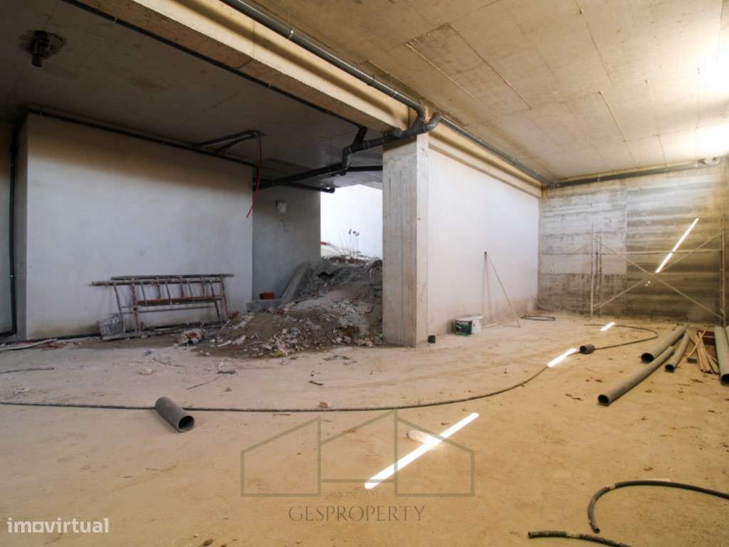 Apartamento T3 Duplex em Pinhal Novo-36