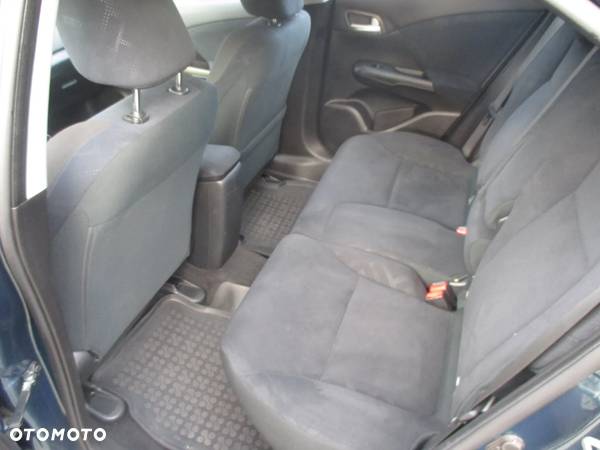 Honda Civic 1.4 i-VTEC Comfort - 11