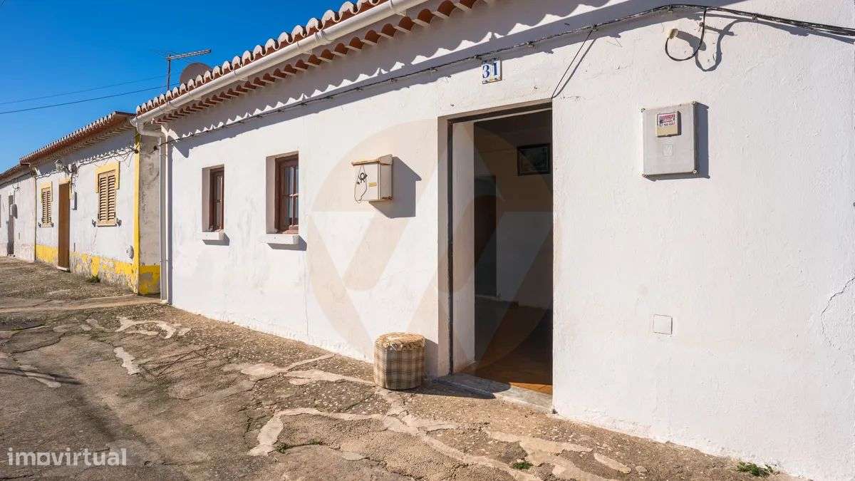 Moradia T2 no Centro Histórico da vila de Aljezur - Grande imagem: 5/13