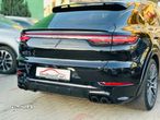 Porsche Cayenne Coupe GTS Tiptronic S - 34