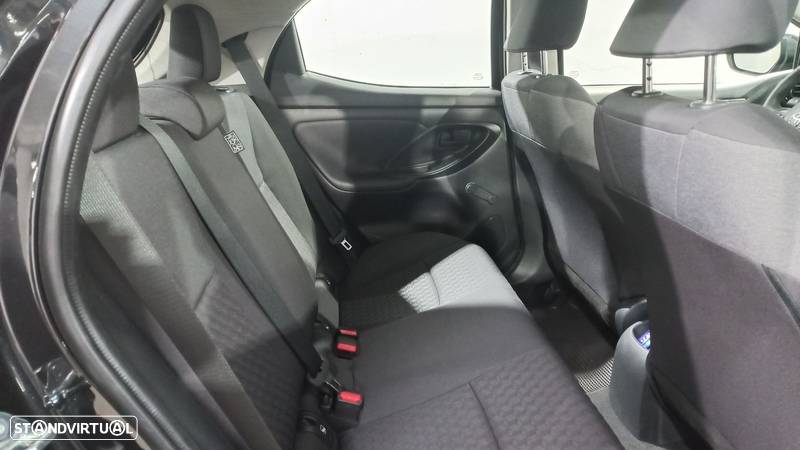 Toyota Yaris 1.0 VVT-i Comfort Plus - 7