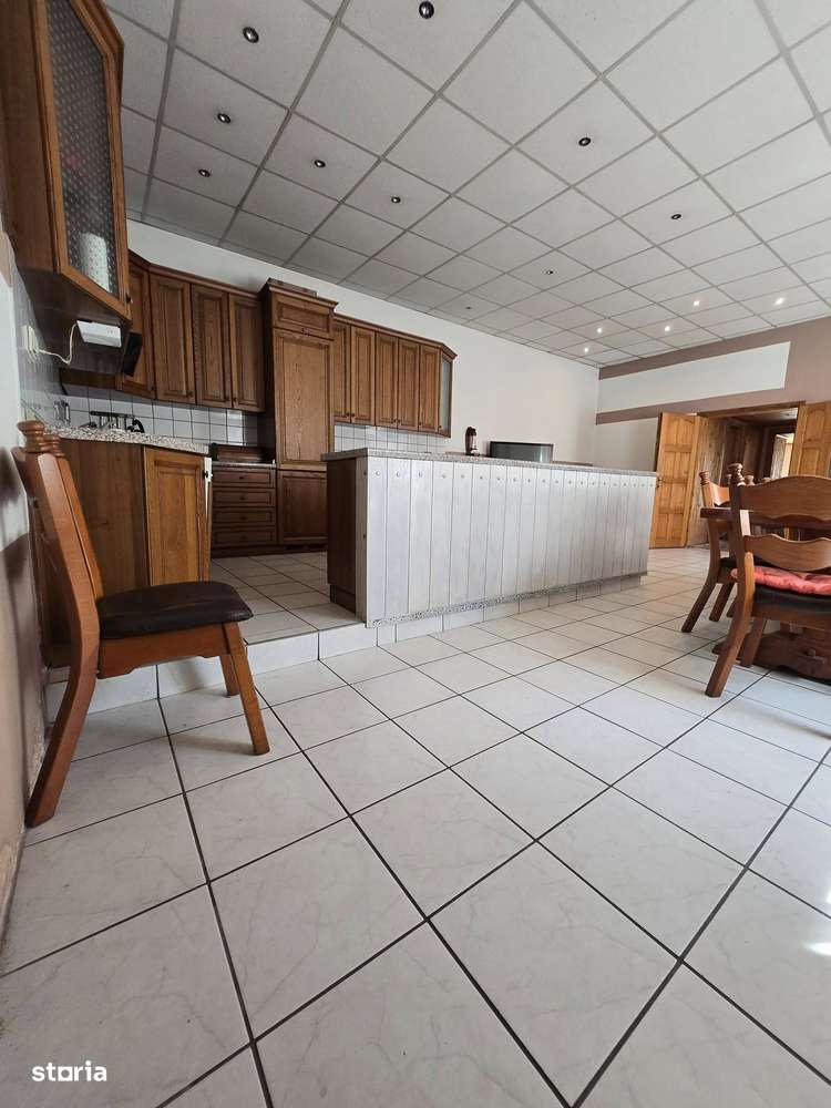 Casa de vanzare - Medias - Spatiu comercial. - Imagine principală: 4/18