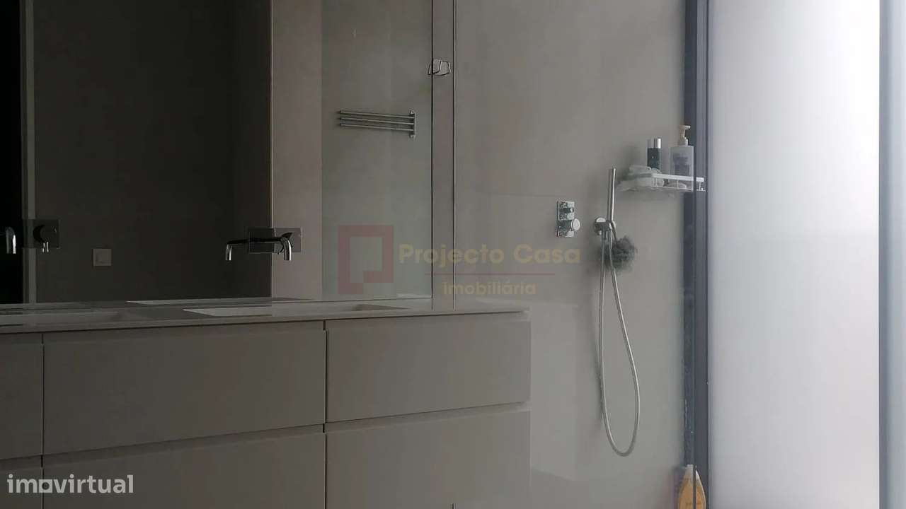 Apartamento de Prestígio com 3 Suítes e Excelente Luminosidade-10