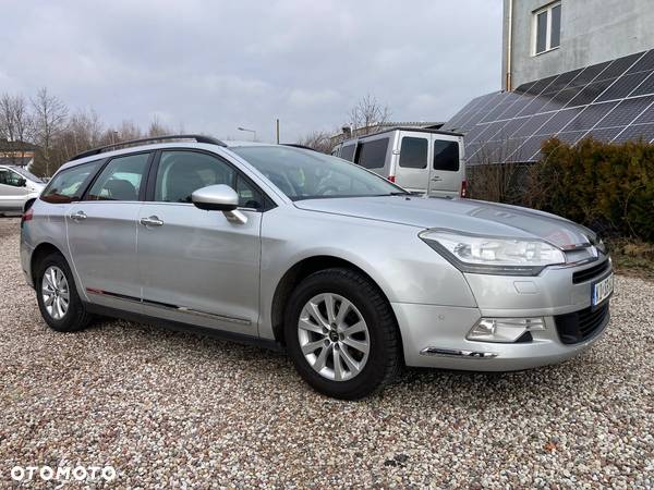 Citroën C5 Tourer e-HDi 115 EGS6 FAP Tendance - 1