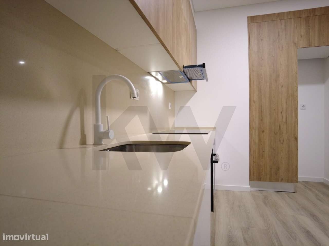 Apartamento T2, remodelado, Barreiro-12