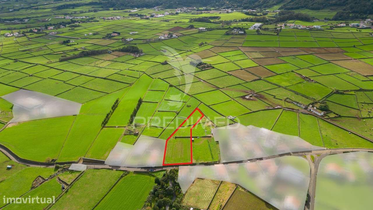 Terreno Urbano à Venda – Santa Cruz, Praia da Vitória, Ilha Terceira - Grande imagem: 5/7