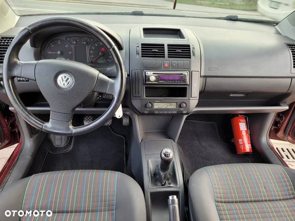 Volkswagen Polo 1.4 TDI Trendline - 17