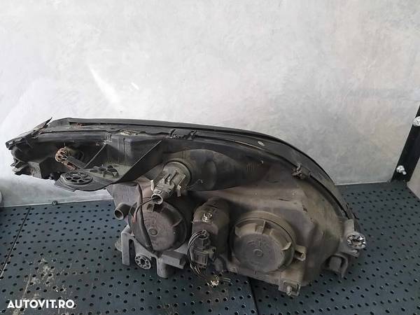 Far stanga renault scenic 1 ja 89004458 - 2