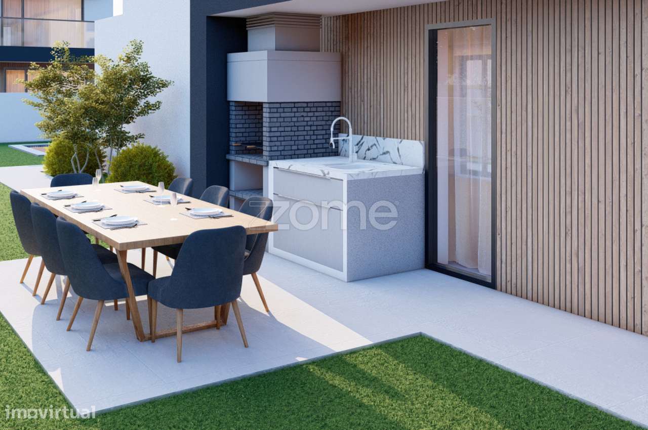 Moradia Nova T3+1, com piscina-5