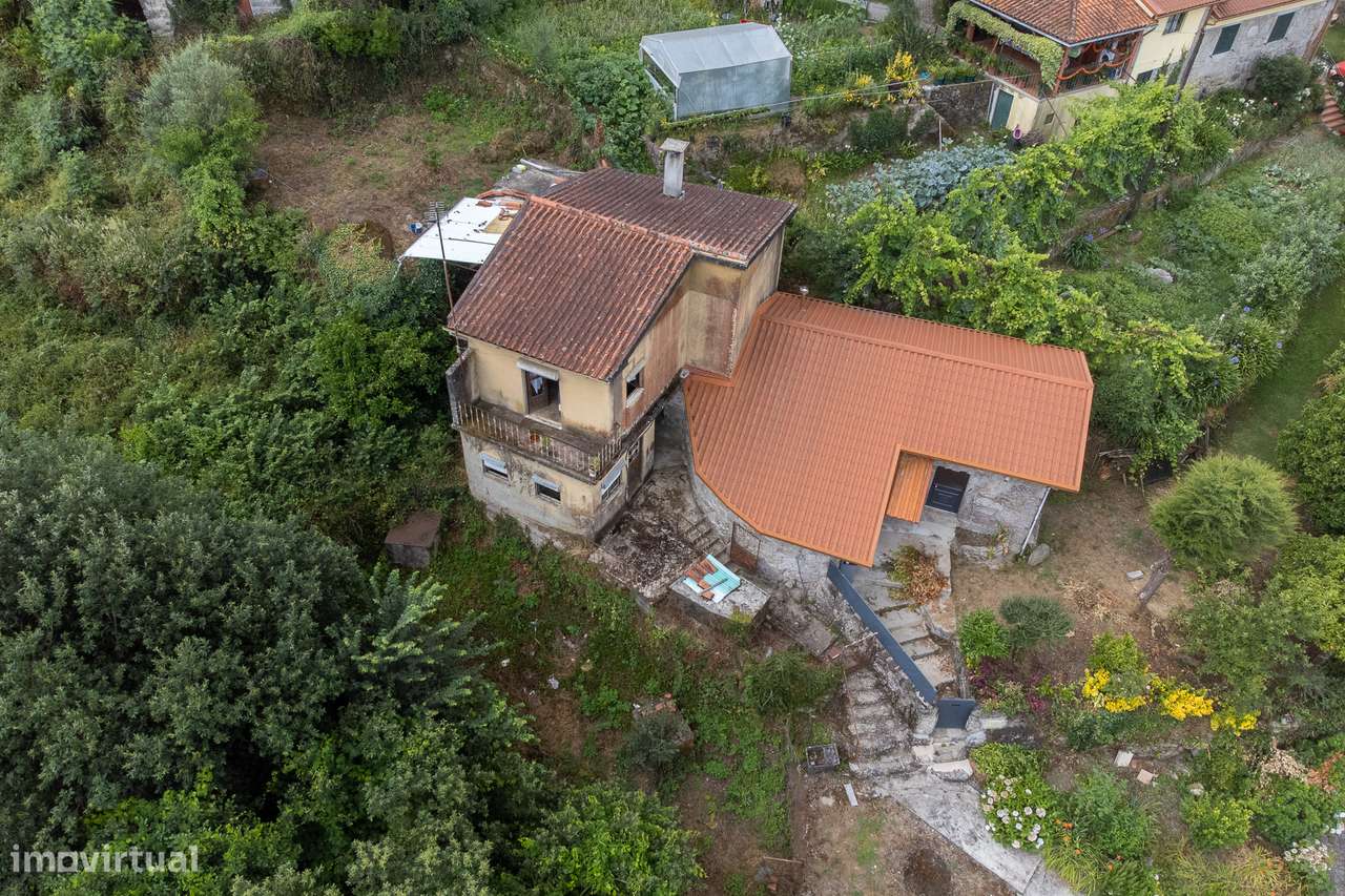 Moradia para Restauro, São João de Rei, Póvoa de Lanhoso-5