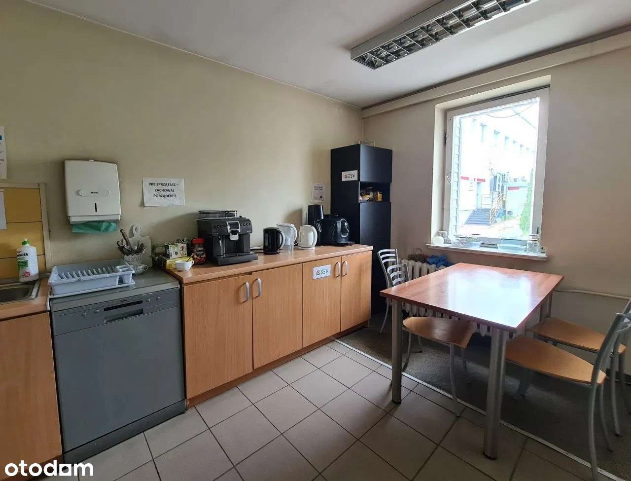 Biuro 34m2, magazyn 110m2, rampa super lokalizacja Żmigrodzka FVAT - Pełny obrazek: 4/8