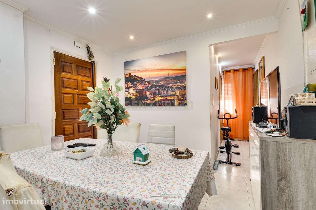 Apartamento T3 em Mira-Sintra perto da Estação da CP Mira-Sintra-Meleç-4