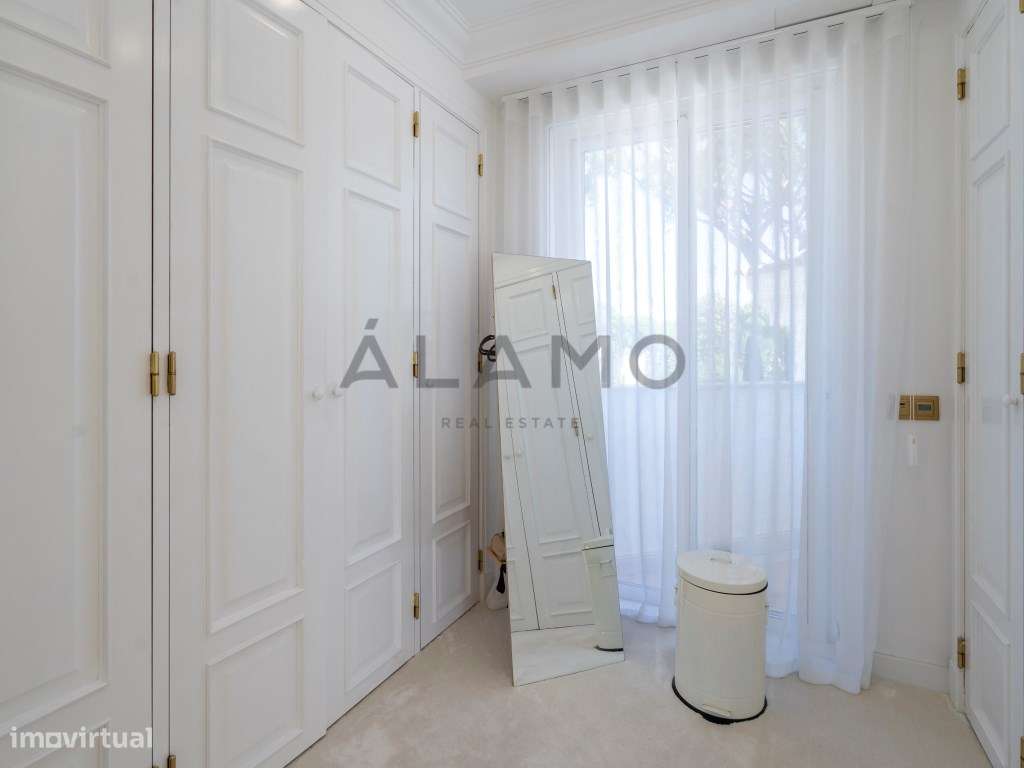 Classe e Luxo, moradia de 4 Quartos na Quinta do Lago-17