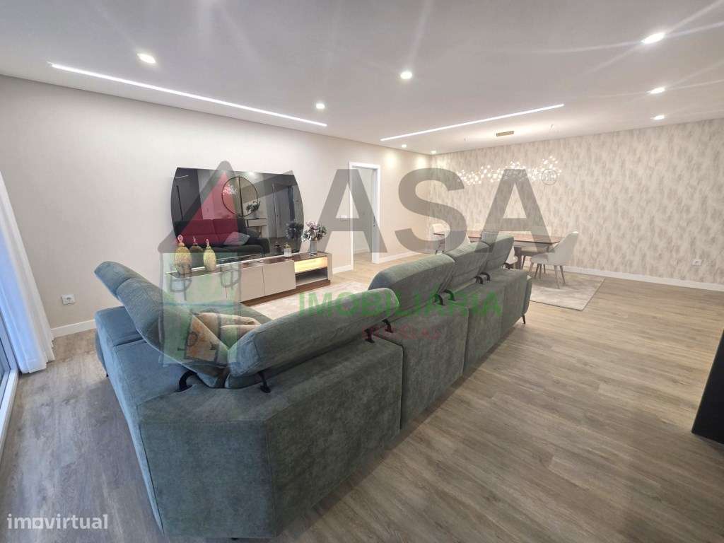 Empreendimento novo com piscina T2 e T3 disponíveis-4