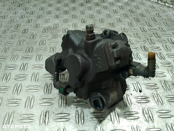 POMPA WTRYSKOWA CITROEN C4 9658193980 2.0 HDI - 2