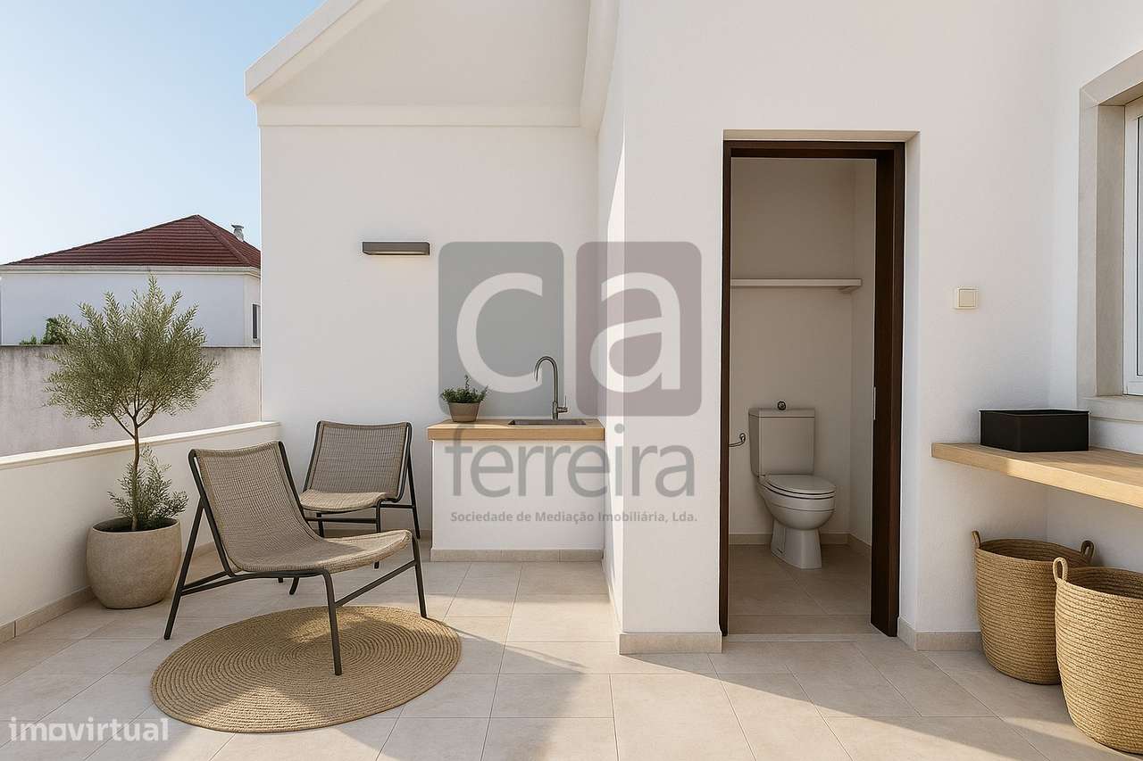 Apartamento T3 com Logradouro e Garagem/Loja – Almeirim-27