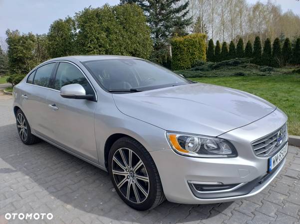 Volvo S60 - 6