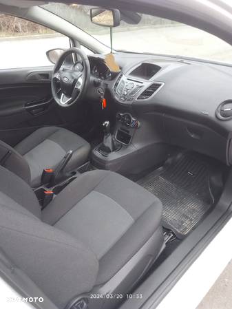 Ford Fiesta 1.5 TDCi Ambiente - 5