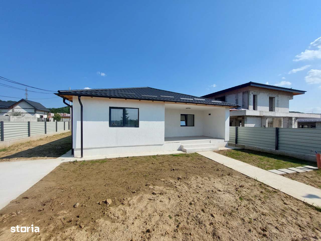 Vindem Casa Noua Mioveni str Prunilor 4 camere teren 440 mp la Cheie-0