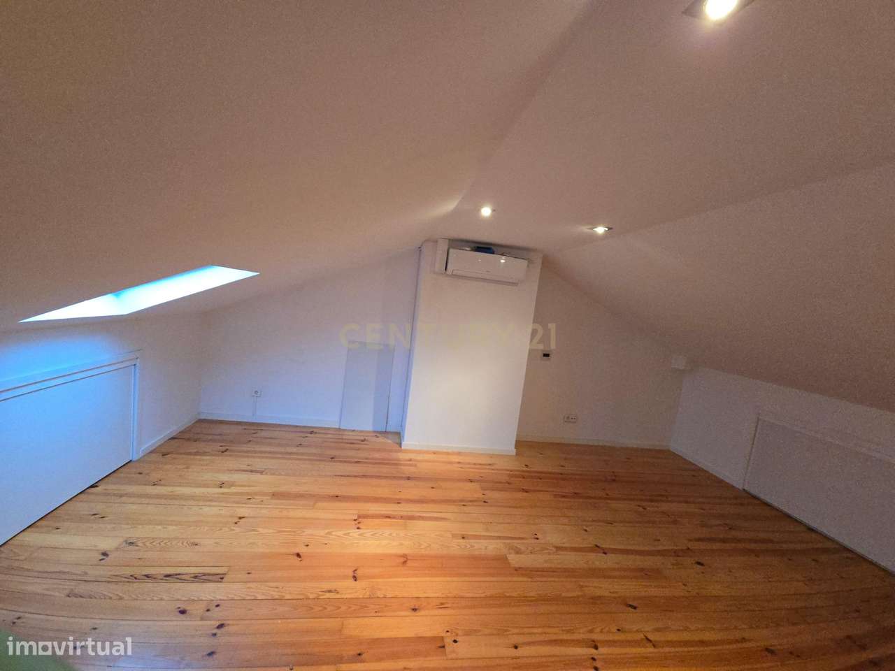 Moradia T4 na Senhora da Hora - Grande imagem: 2/21