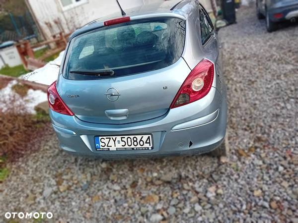 Opel Corsa - 1