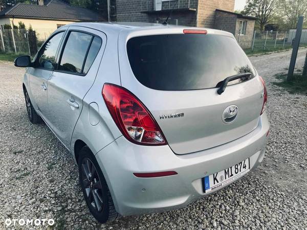 Hyundai i20 1.2 Trend - 6