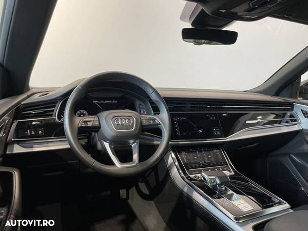 Audi Q8 - 15