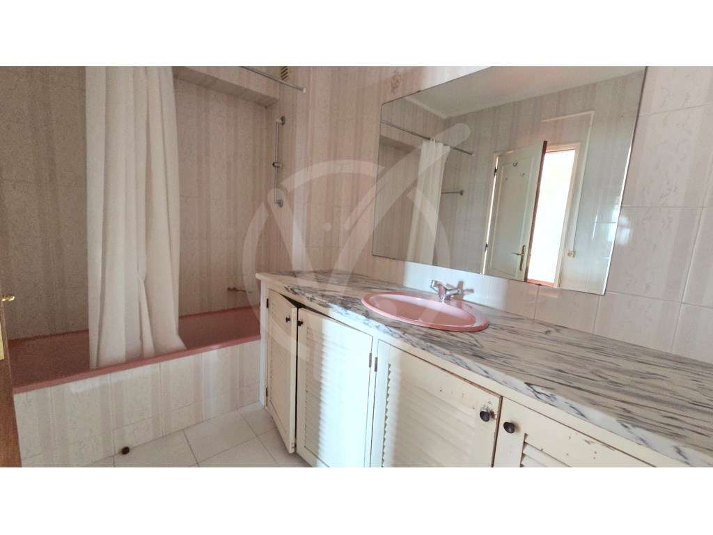 Apartamento T3 - Avenida Vasco da Gama - Póvoa de Varzim-9