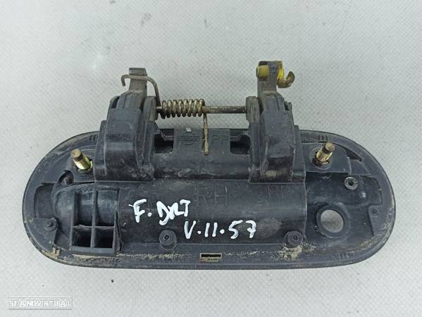 Puxador Exterior Frt Drt Frente Direito Nissan Sunny Iii (N14) - 2