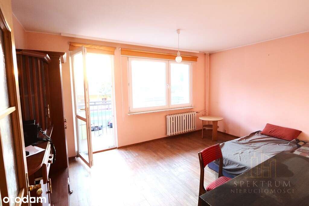 3 pokoje -ZWM- 1 piętro - winda-1