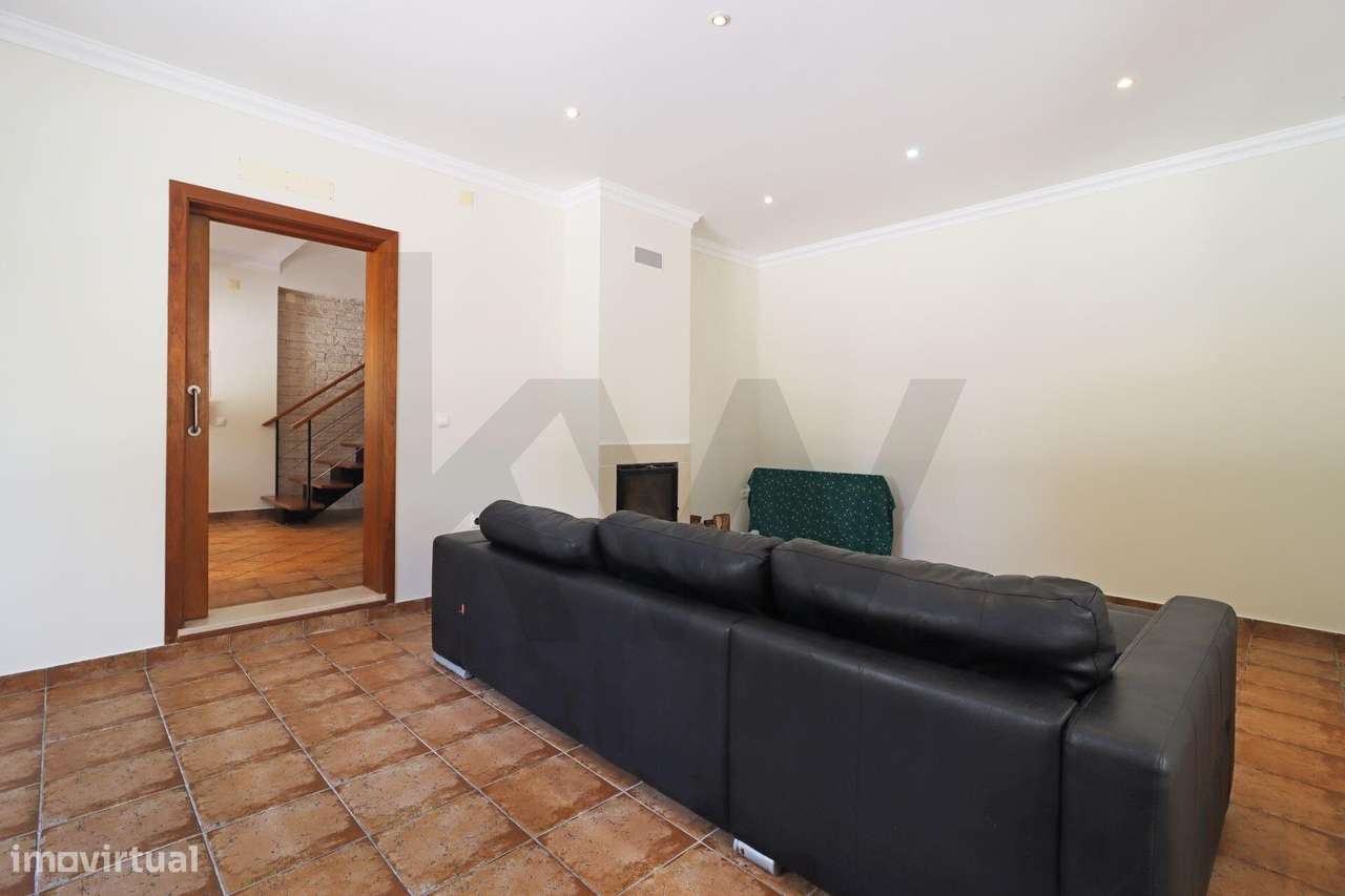 Moradia de Luxo com Piscina e Vistas Panorâmicas | Moçarria, Santarém-15