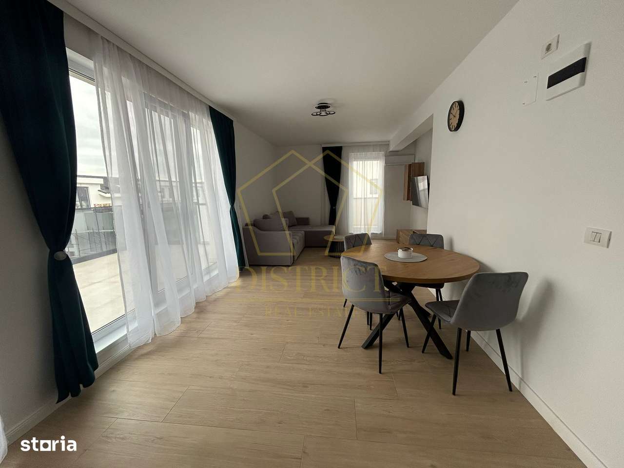 Apartament de lux tip penthouse cu 2 camere | Ciarda Rosie - Imagine principală: 4/10