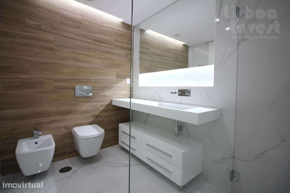 Vendo T4 Centro de Carcavelos Luxo-8