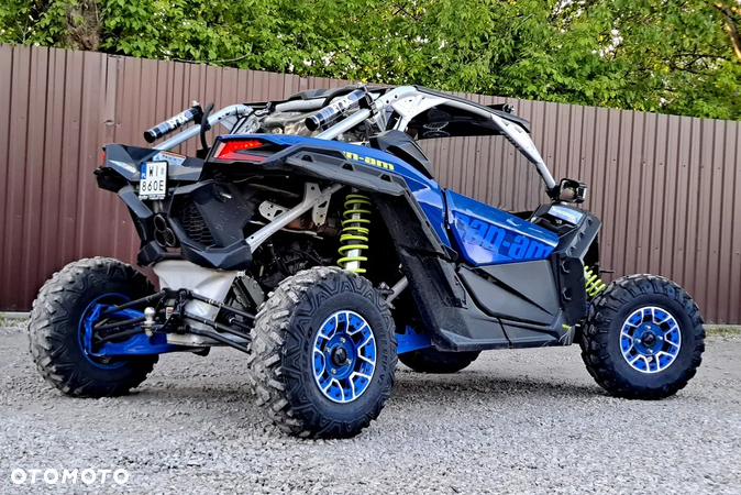 Can-Am Maverick - 4