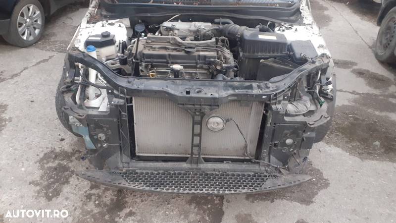 Conducta ac Hyundai Accent 3 - 1