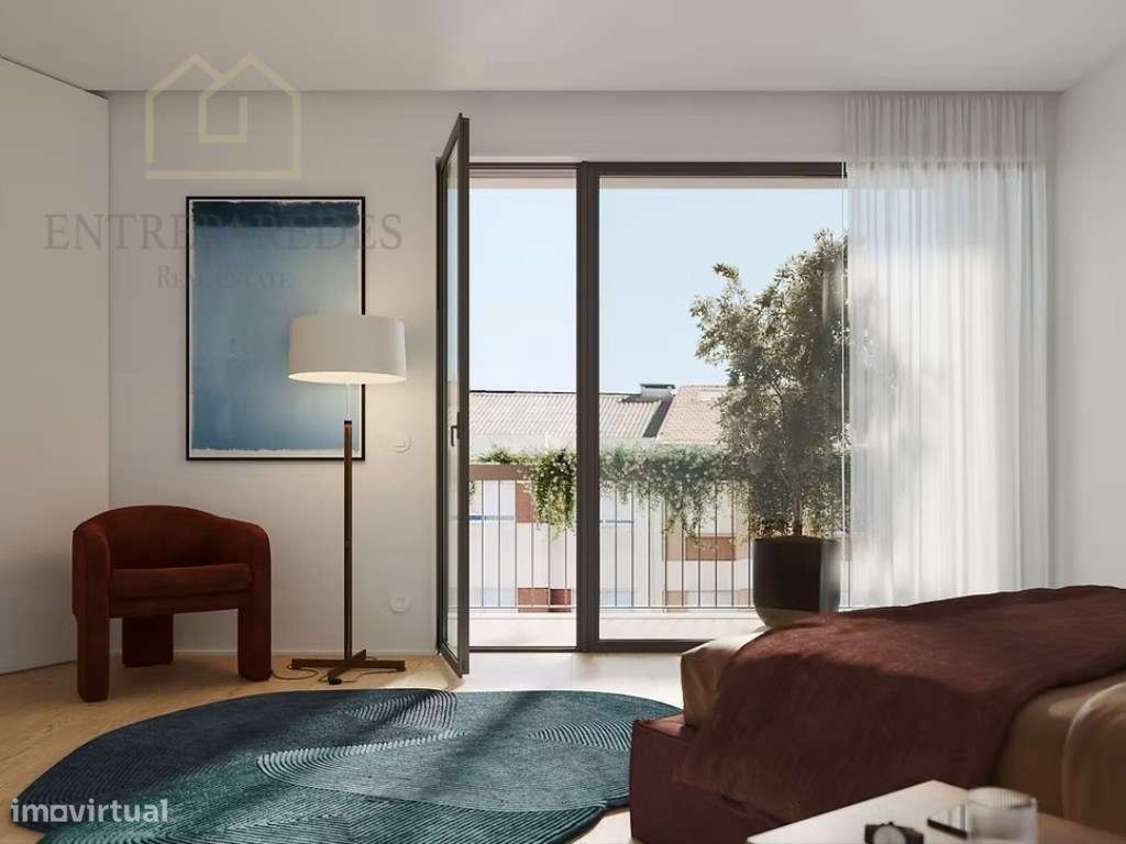 Apartamento T1+1 com garagem para comprar no Bonfim - Porto - Grande imagem: 3/8