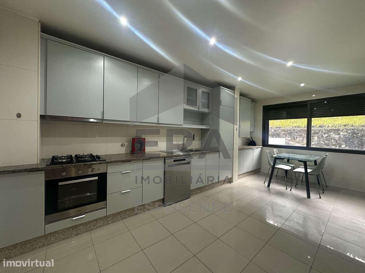 Moradia com vista mar nas Marinhas-8