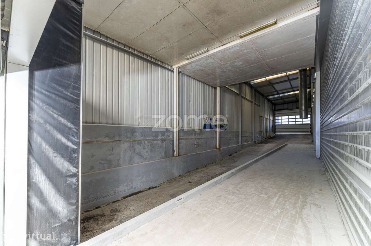 Armazém - Antas - Grande imagem: 2/45